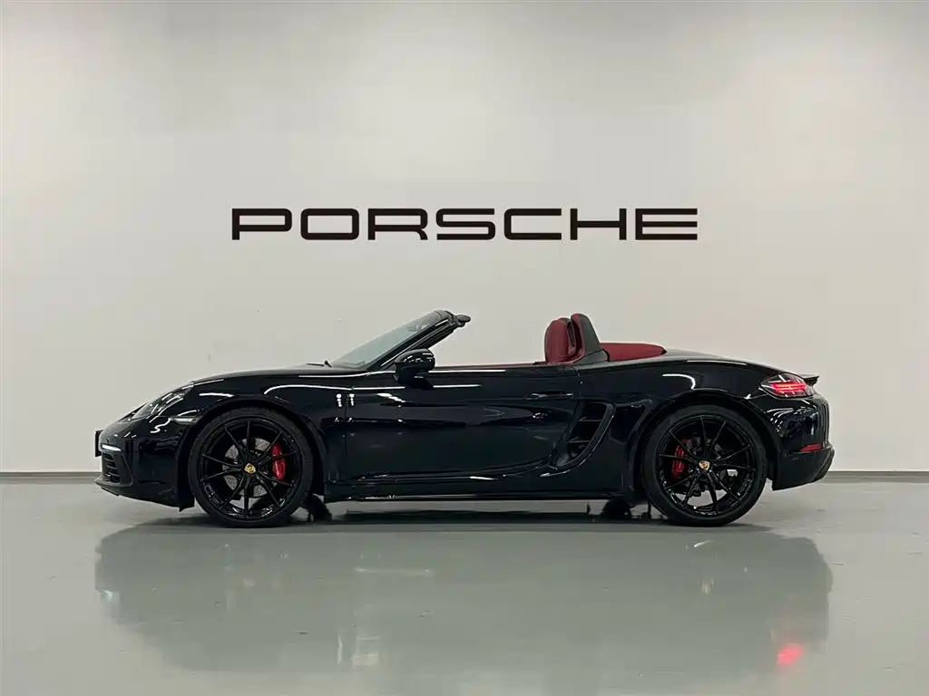 Porsche 718 2022 Boxster 2.0T фото 2