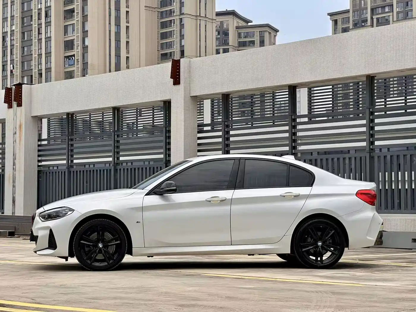 BMW 1 Series 2023 2023 125i M Sport Shadow Edition