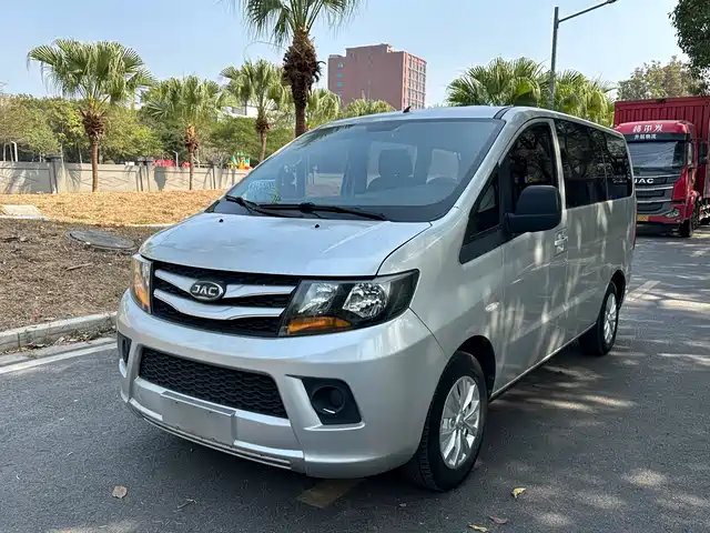 JAC Motors RUIFENG M3