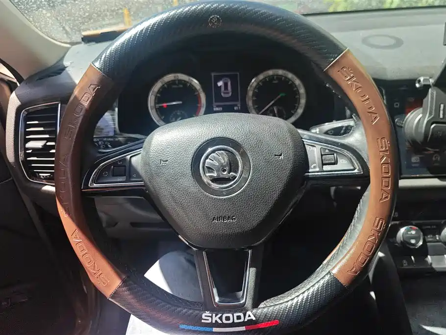Škoda Kodiaq 2018 Facelift TSI330 5-seat 2WD Premium Luxury Edition фото 15