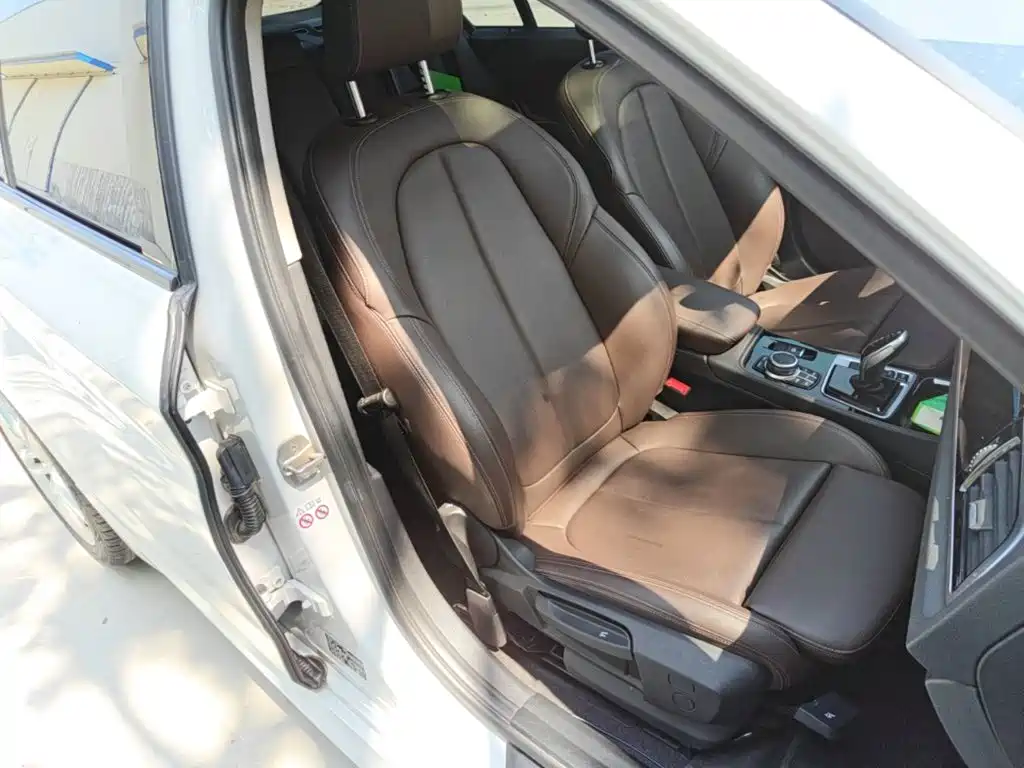 Фото 25 - BMW 1 Series