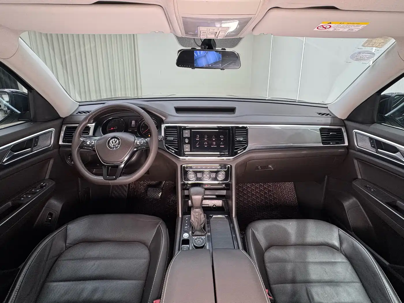Volkswagen Teramont 2019 380TSI 4WD Luxury Edition China VI фото 27