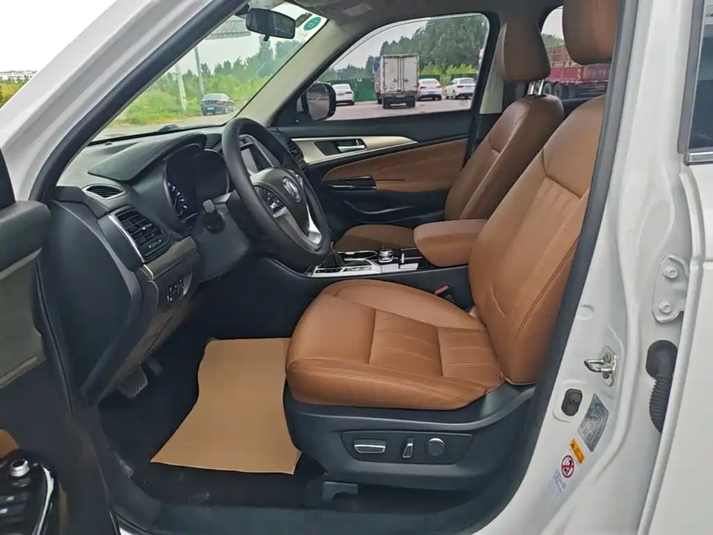 Changan CS95 2017 2017 2.0T FWD Zhiyuan Edition