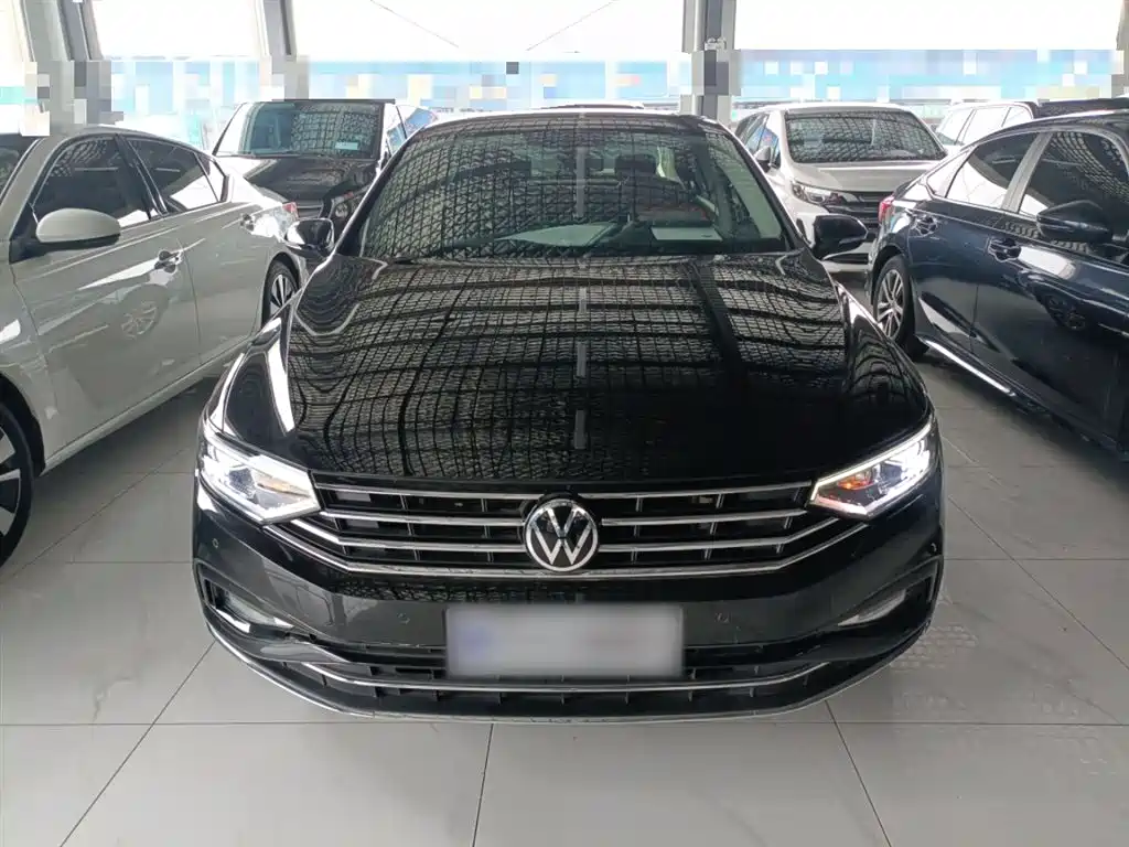 Volkswagen Magotan 2020 280TSI DSG Comfort фото 3