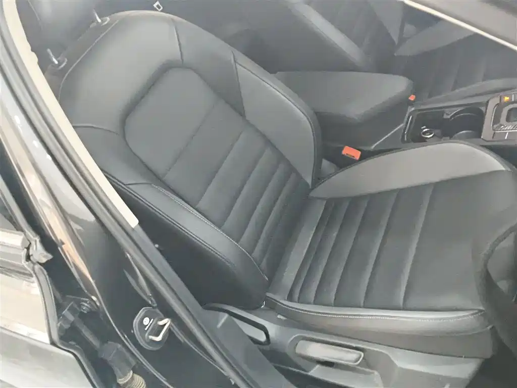 Volkswagen Sagitar 2021 200TSI DSG Comfort Smart Edition фото 20