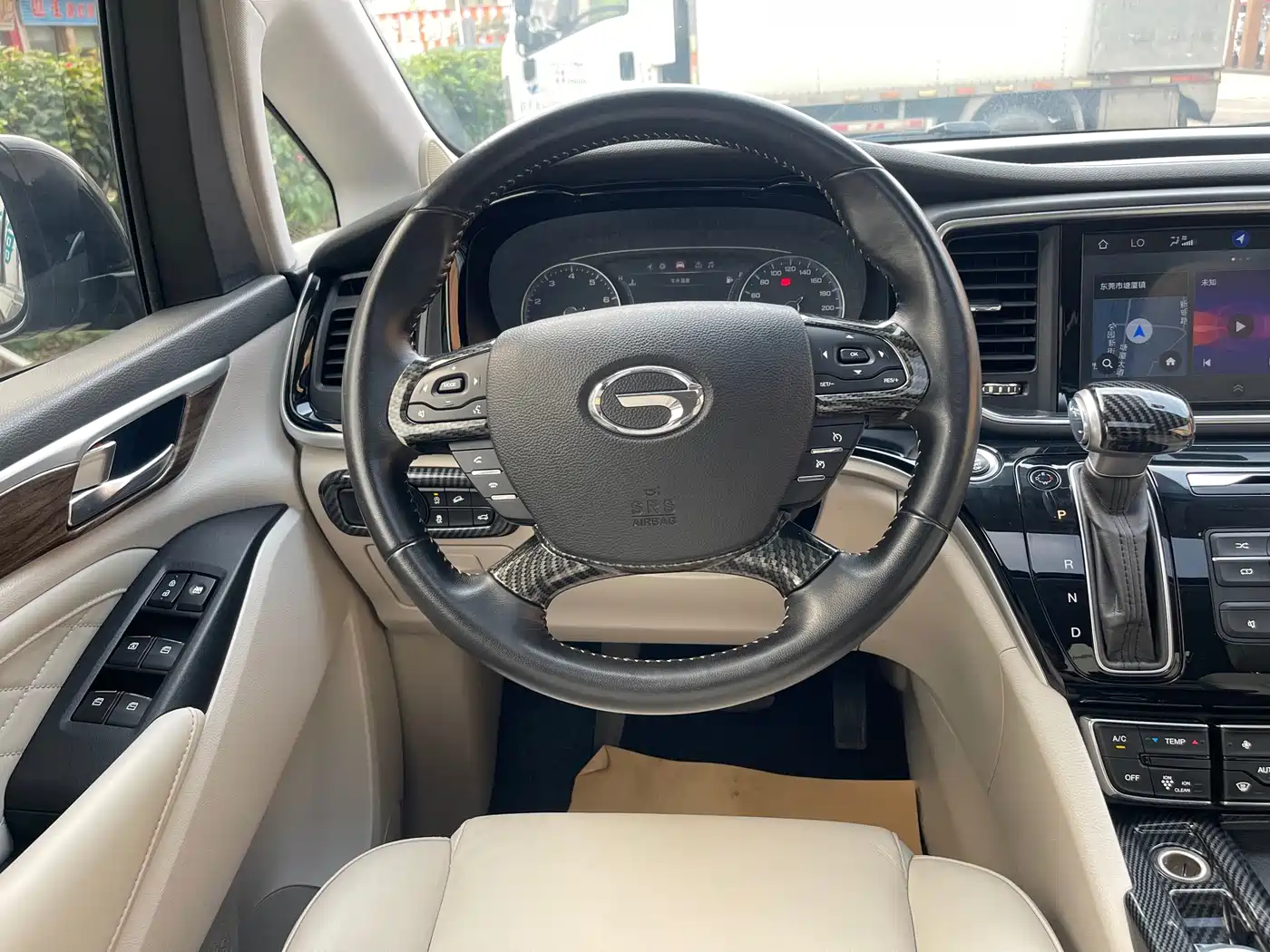 GAC Trumpchi Trumpchi M8 2018 320T Premium Edition фото 16