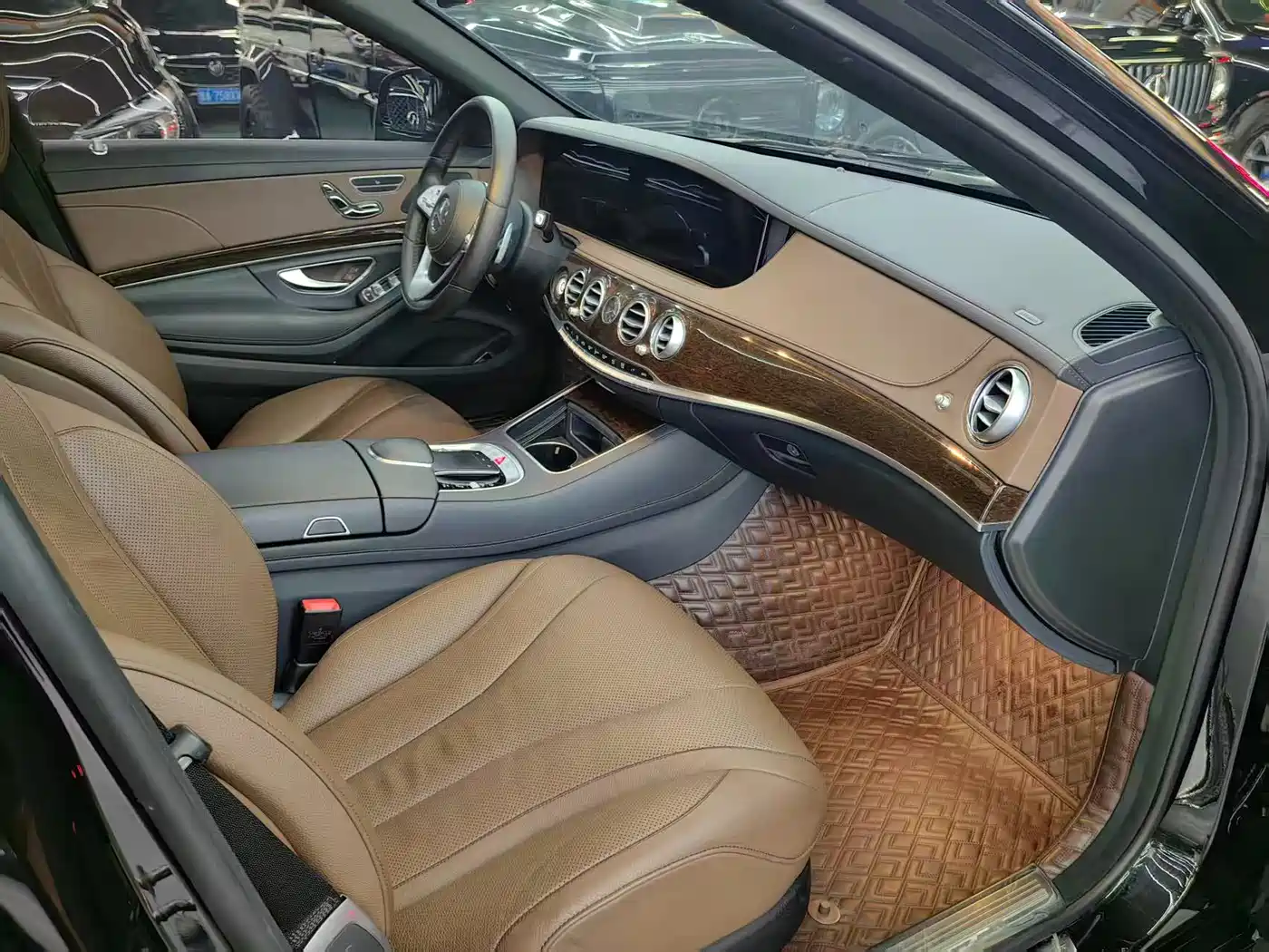 Mercedes-Benz S-Class 2020 S 350 L Business Edition Collector's Version фото 4