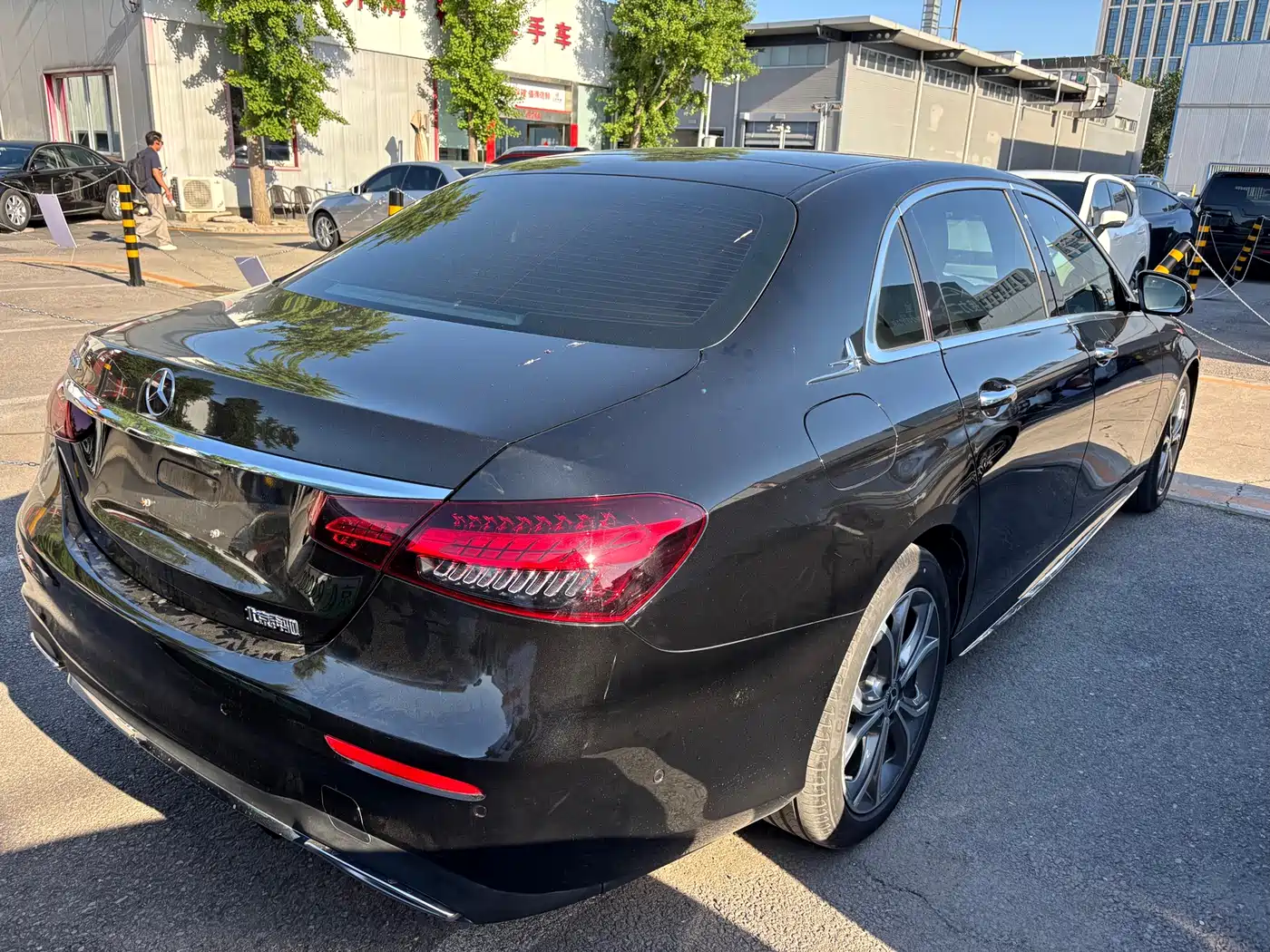 Mercedes-Benz E-Class 2022 E 300 L Sport Premium фото 16