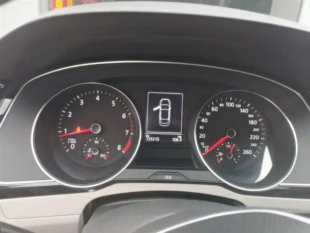 Volkswagen Magotan 2017 330TSI DSG Luxury фото 12