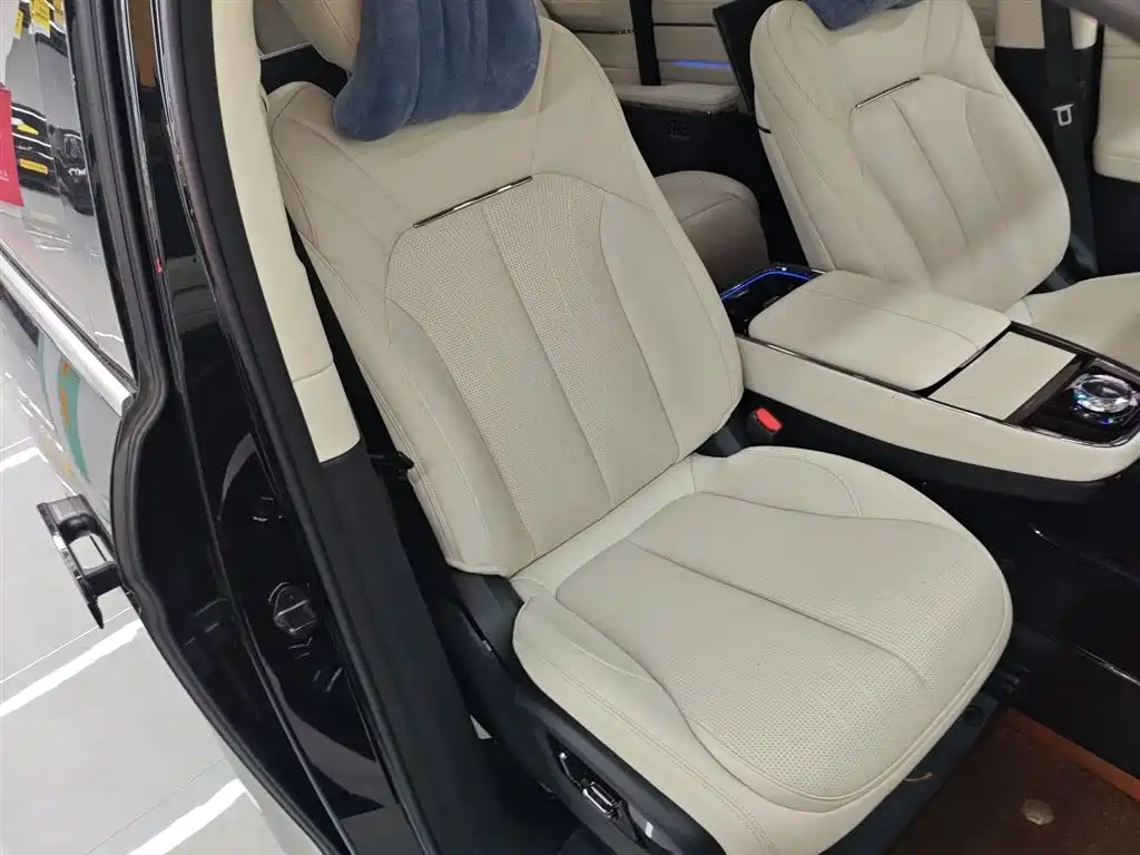 Geely Galaxy Yizhen L380 2025 Model 650km Flagship Edition AWD фото 20