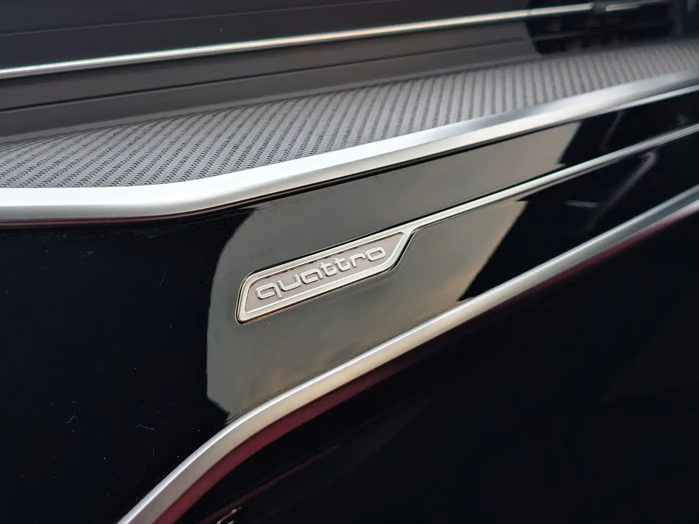 Audi A7L 2023 45 TFSI quattro S-line Black Warrior Edition фото 12