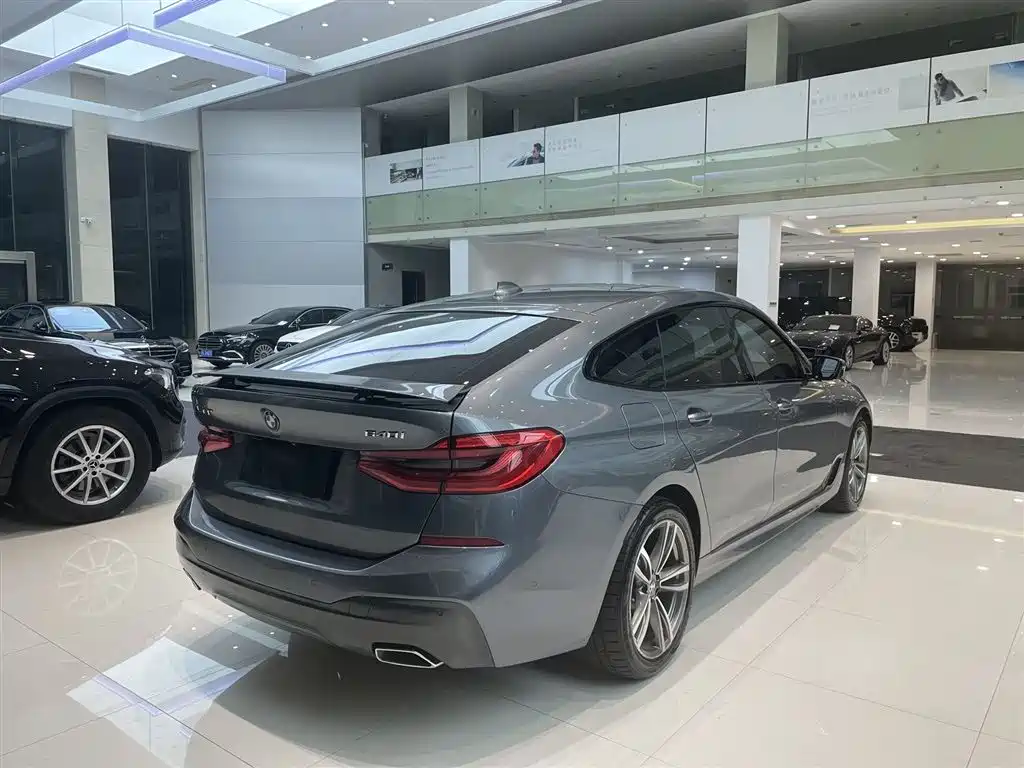 BMW 6 Series GT 2019 630i M Sport Package фото 9