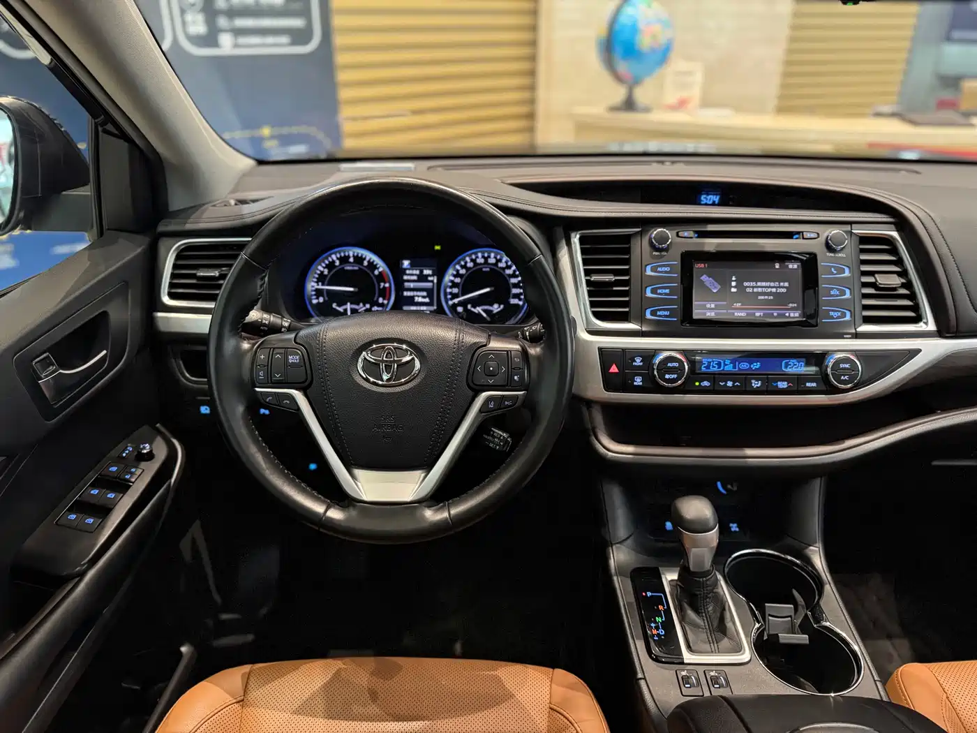 Toyota Highlander 2018 Model 2.0T 4WD Knight Edition 7-Seater China VI фото 15