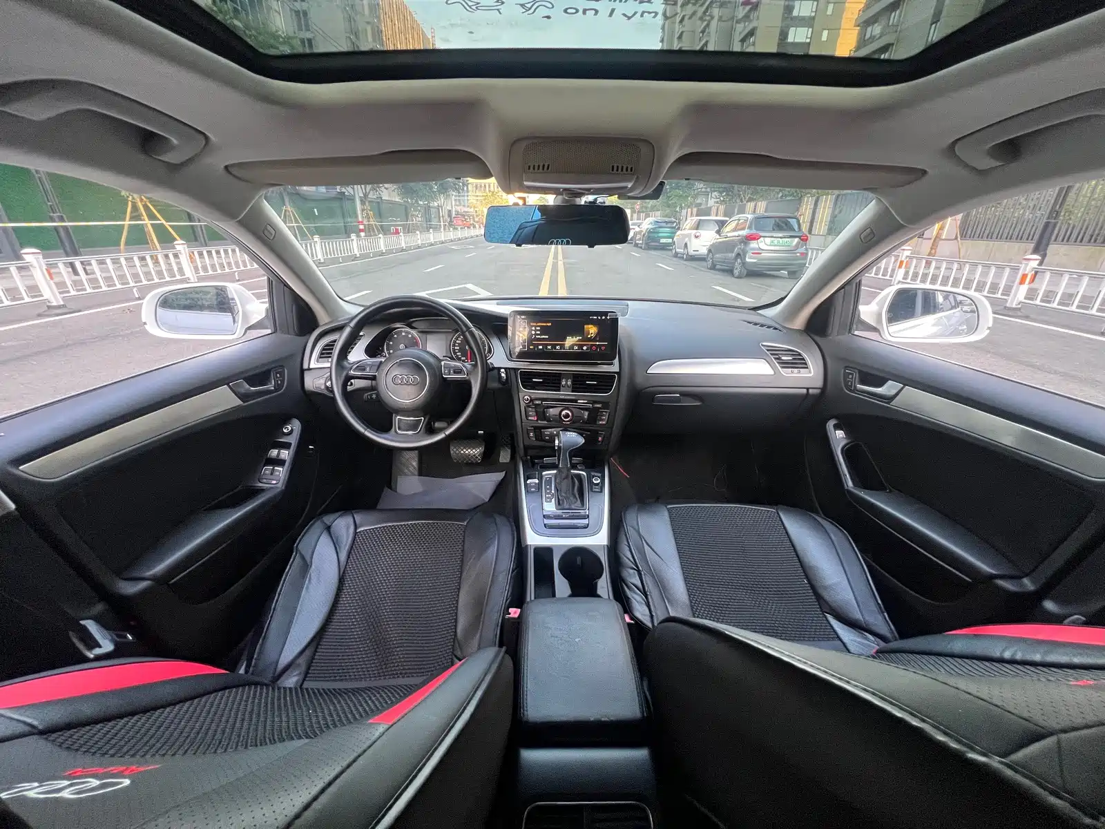 Фото 9 - Audi A4L