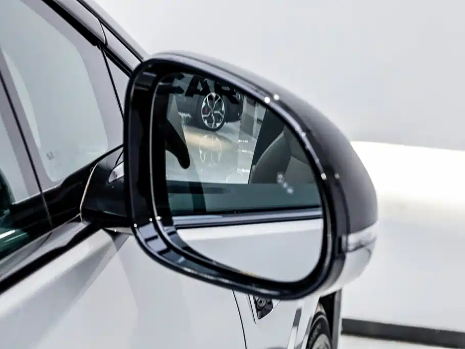 Li Auto Li i8 2025 2025 Standard Edition