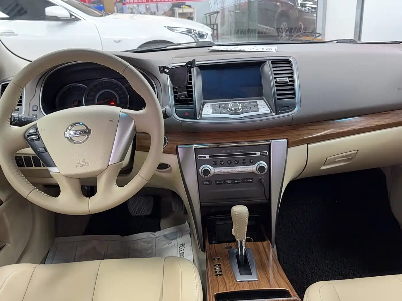 Фото 5 - Nissan Teana