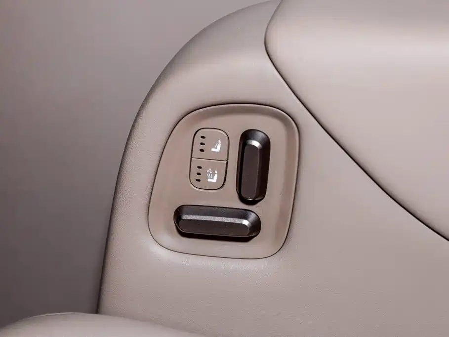 Li Auto MEGA 2025 2025 Ultra Smart Renewal Edition