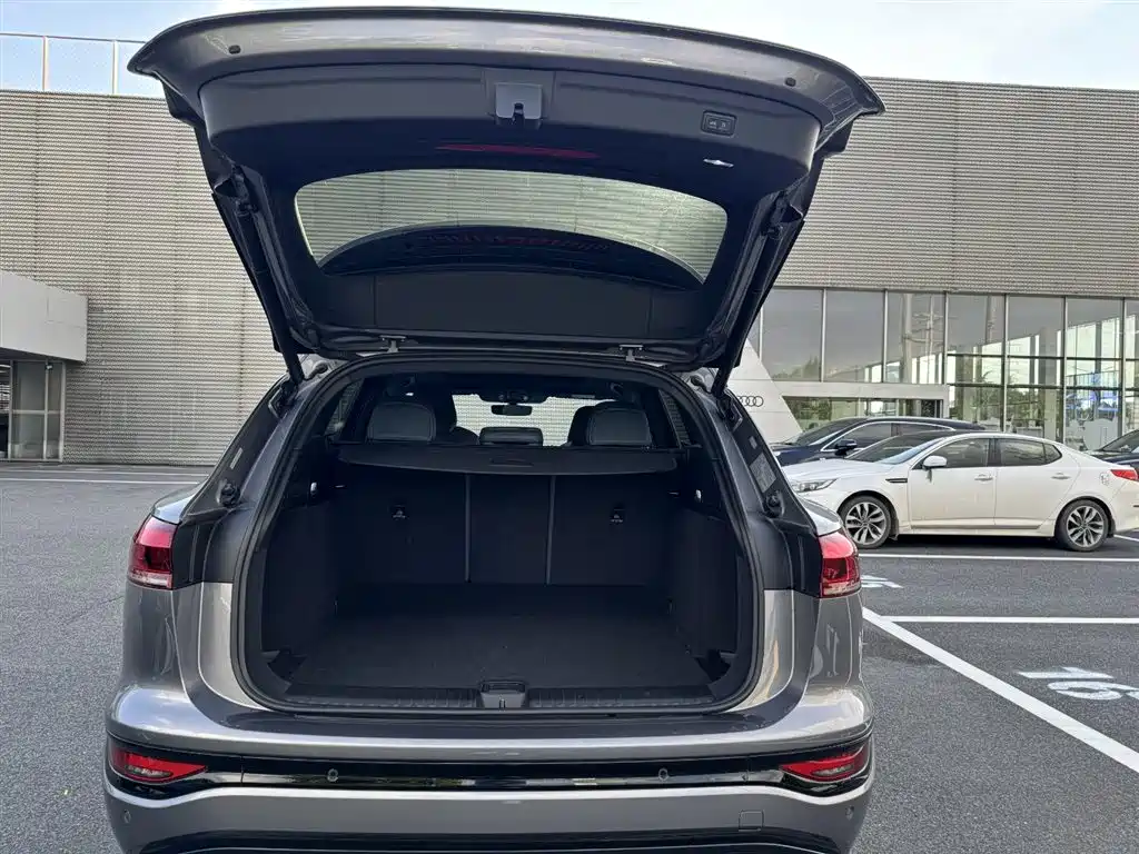 Audi Q6L e-tron 2025 2025 Model Pioneer Edition