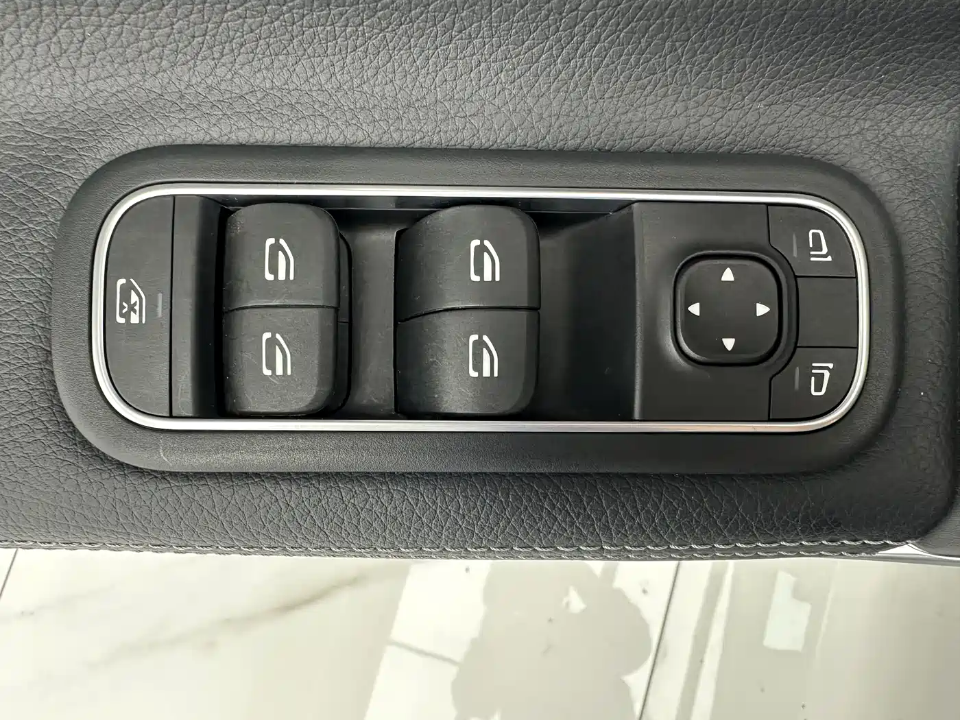 Mercedes-Benz A-Class 2023 A 180 L фото 11