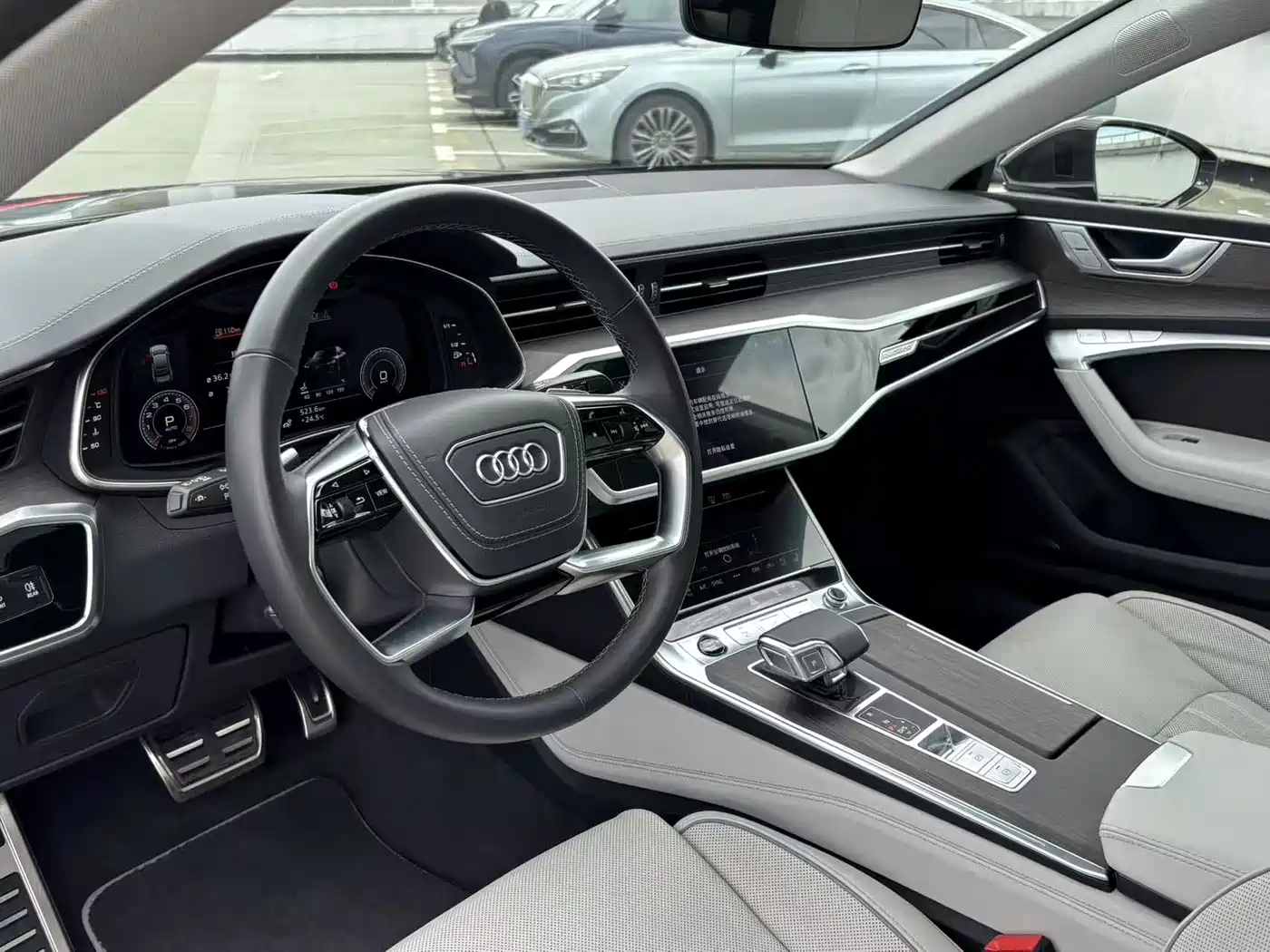 AUDI A7L