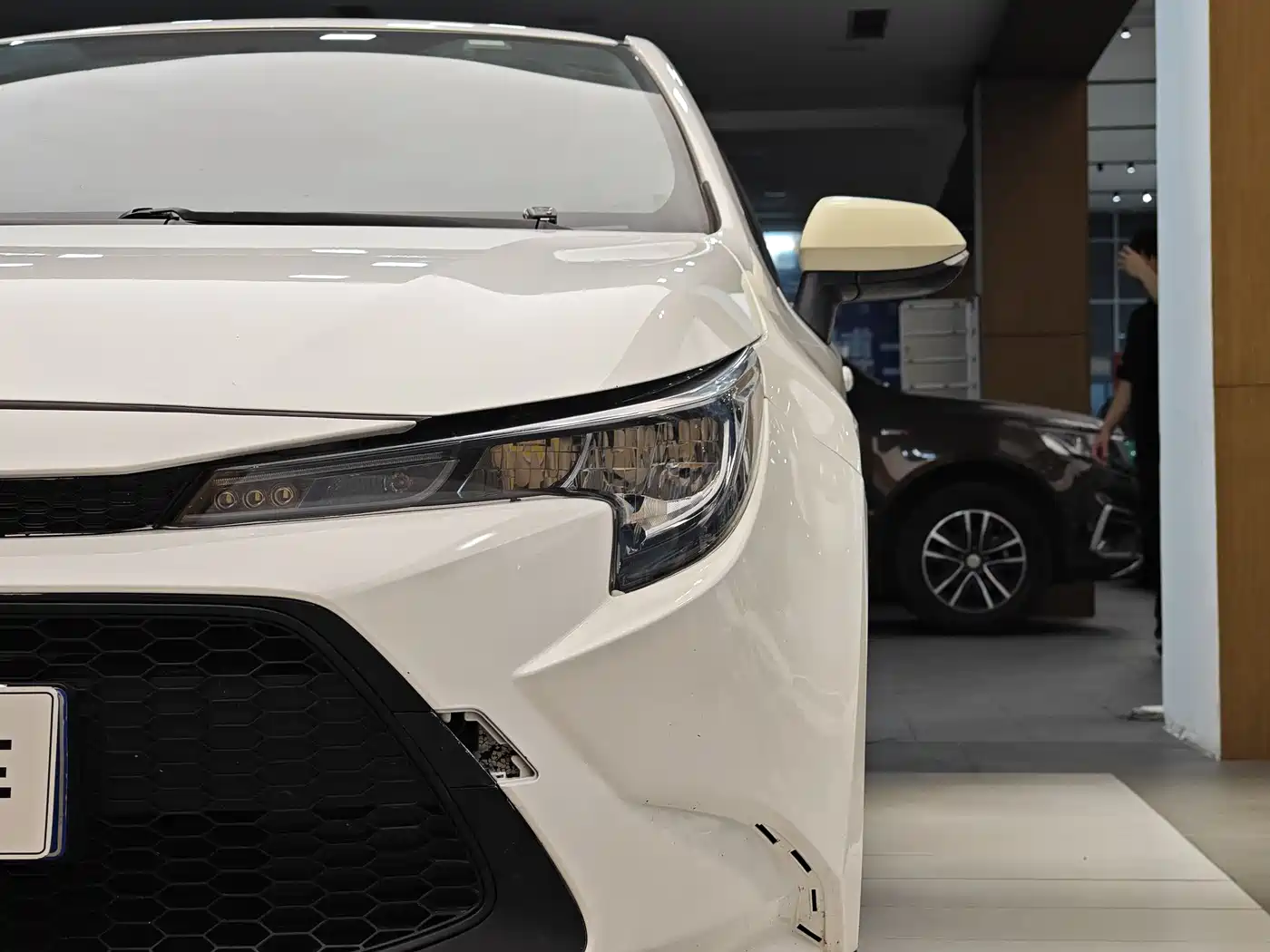 Toyota Levin 2022 TNGA 1.5L CVT Progressive Edition фото 2
