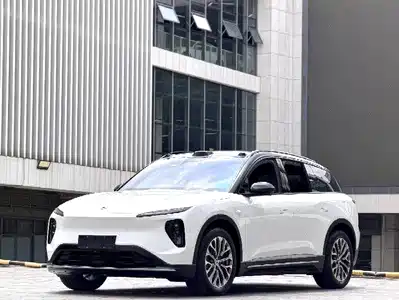 NIO ES6