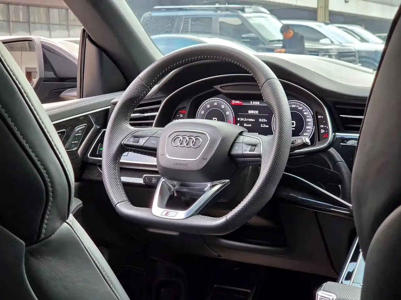 Audi Q8 2020 2019 55 TFSI Premium Dynamic