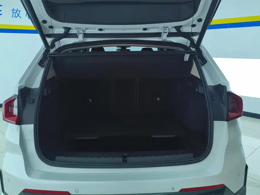 BMW X1 2023 sDrive25Li X Design Package фото 4