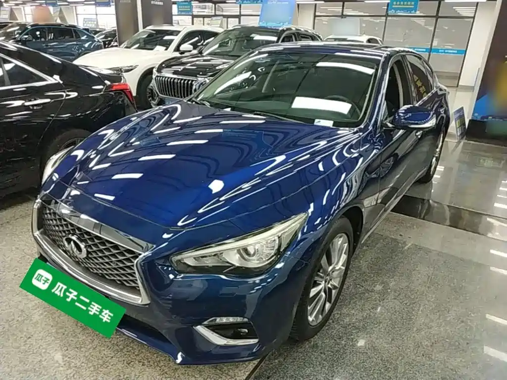 Infiniti Q50L 2018 2.0T Premium Edition (China VI)