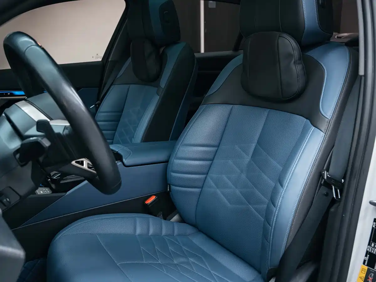 BMW i5 2024 eDrive 35L Premium Model M Sport Package фото 21