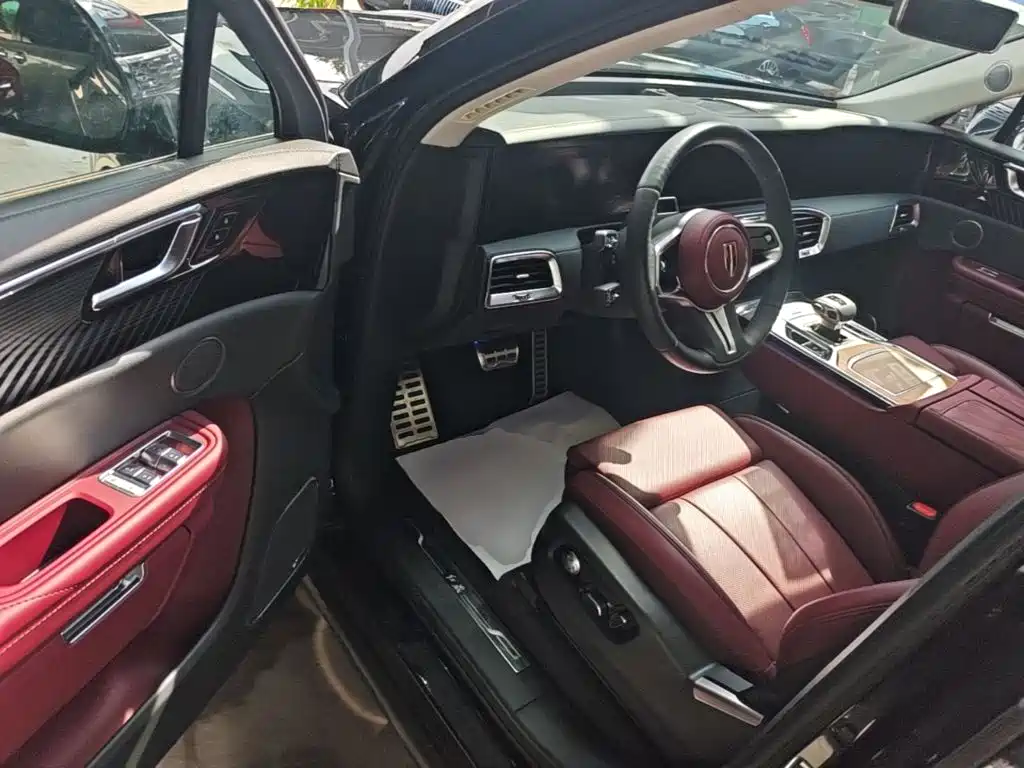 Hongqi E-HS9 2023 2022 660km Qi Chang Edition (6-seater)