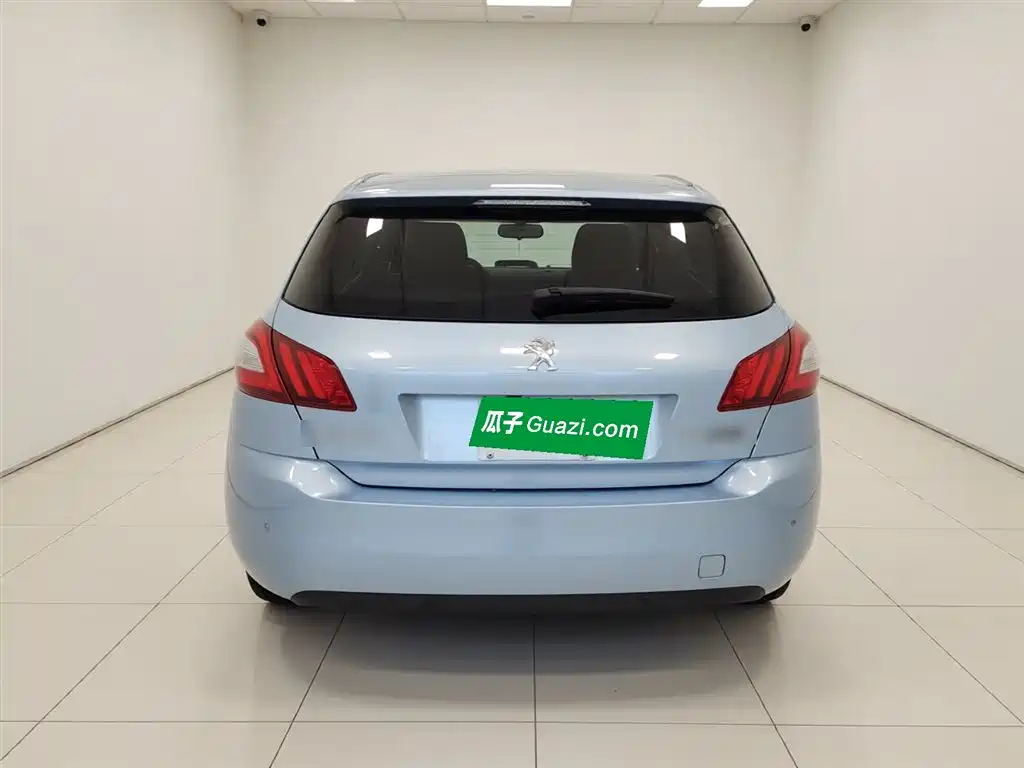 Peugeot 308S 2015 1.2T Auto Dynamic Edition фото 6