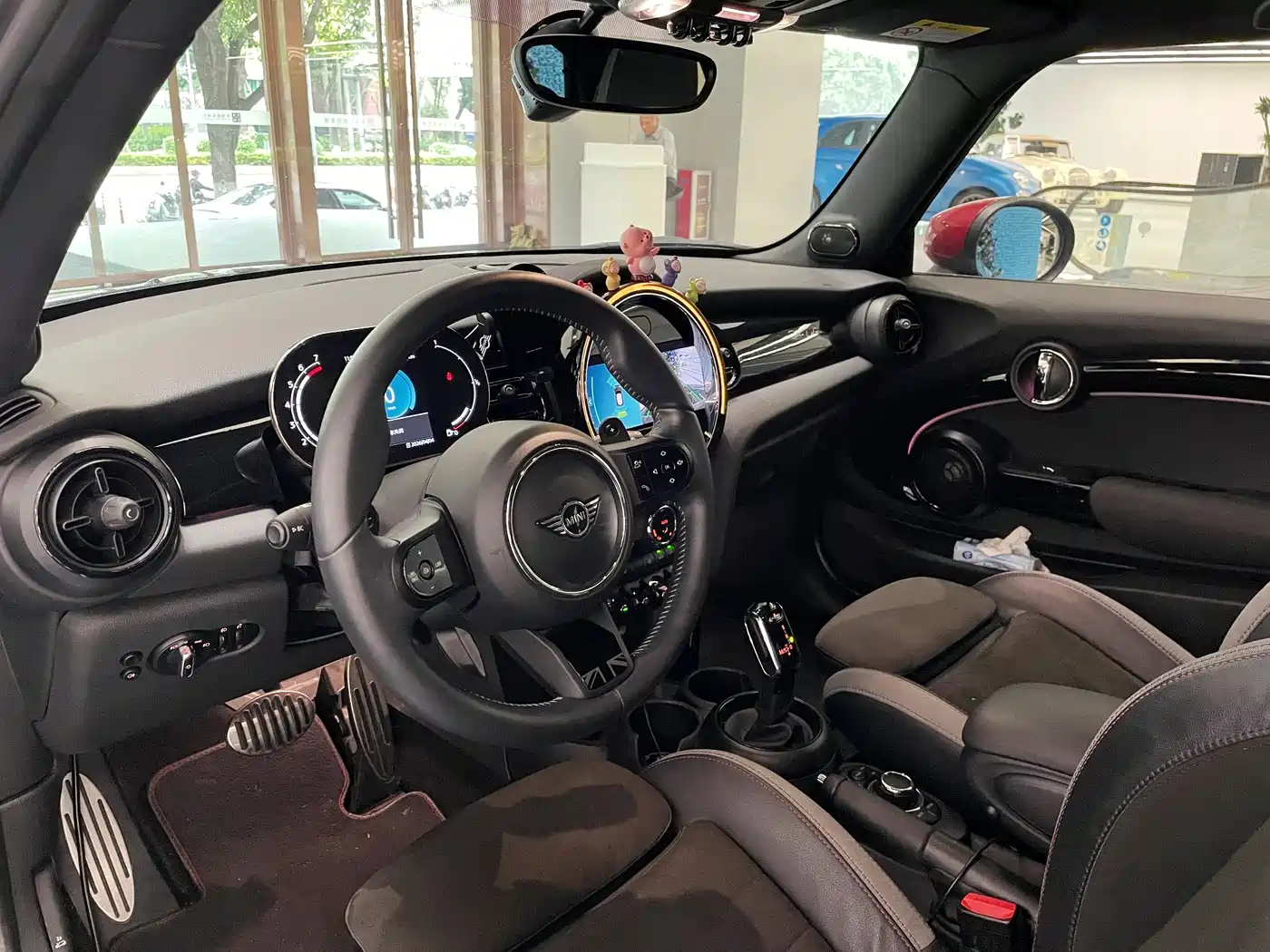 MINI 2022 2.0T COOPER S Classic фото 8