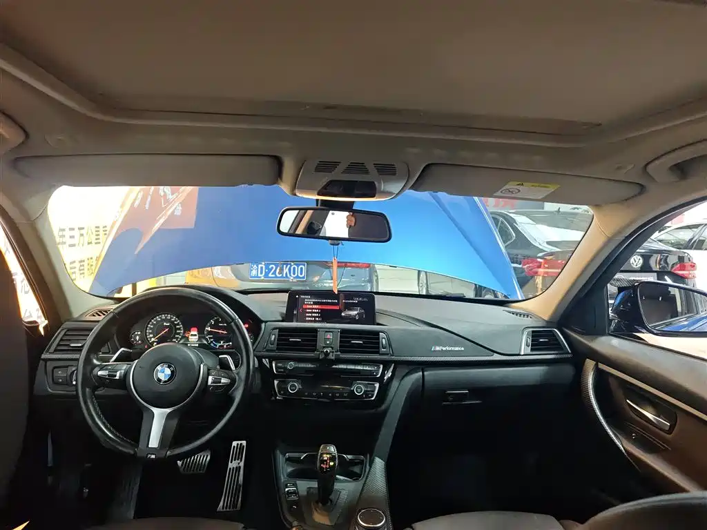 BMW 3 Series 2019 320Li M Sport Package фото 8