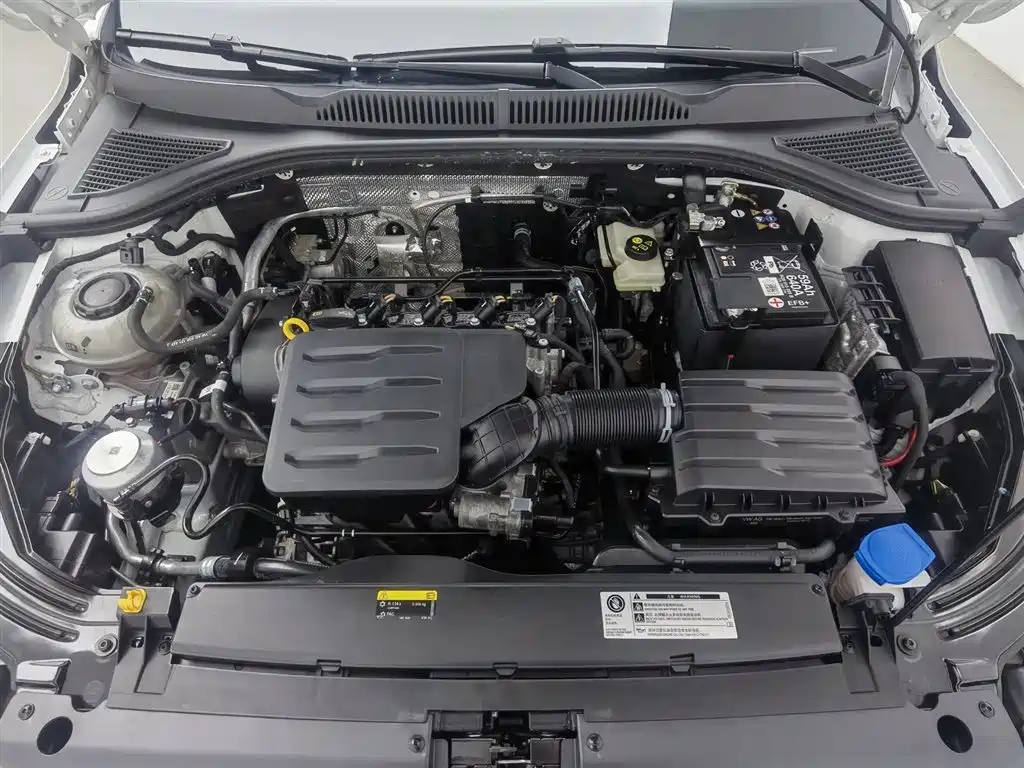 Volkswagen Lavida 2024 Model 1.5L Automatic 5 Million Edition фото 6