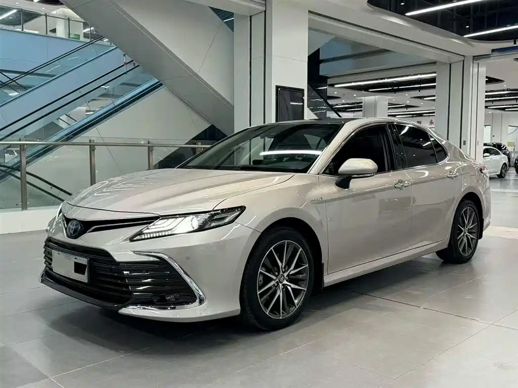 Toyota Camry 2021 Hybrid 2.5HG Luxury Edition