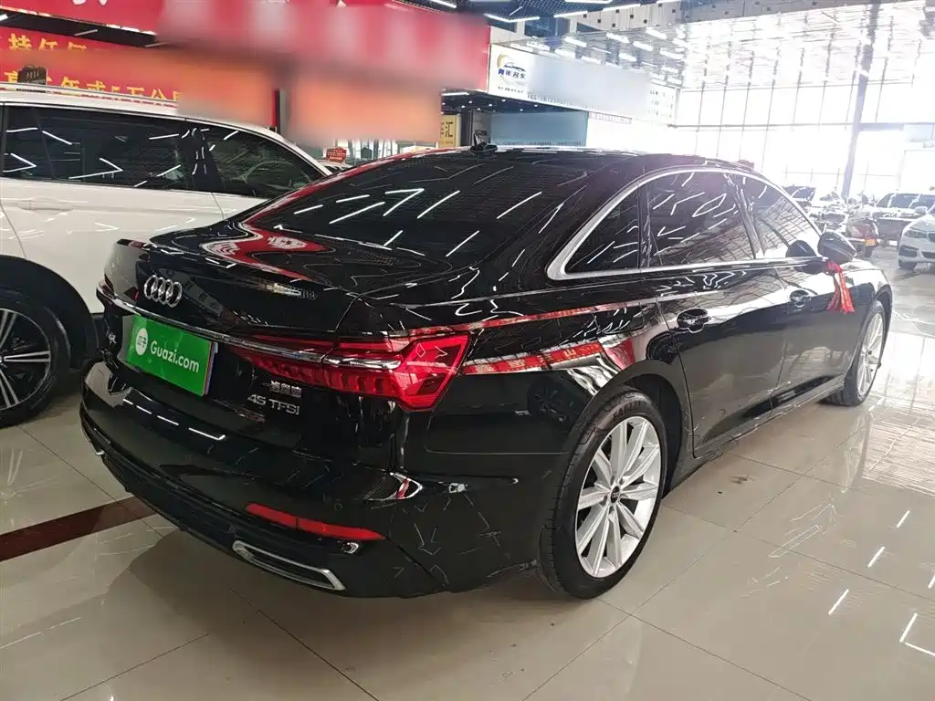 Audi A6L 2022 45 TFSI Premium Dynamic фото 5