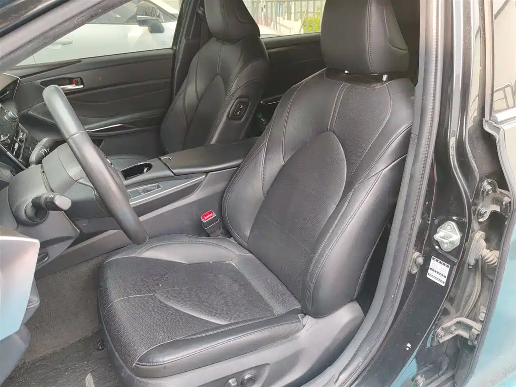 Toyota Avalon 2019 2.0L Luxury Edition (China VI) фото 22