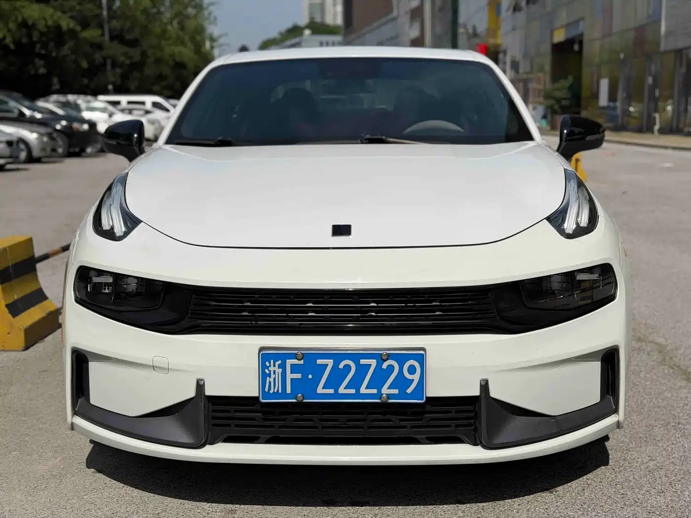 Lynk & Co 03 2019 1.5TD DCT Power Edition China VI фото 2