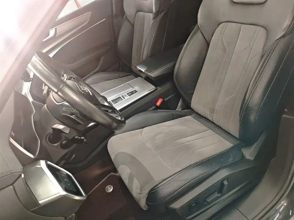 Audi A6L 2022 45 TFSI Premium Dynamic фото 11