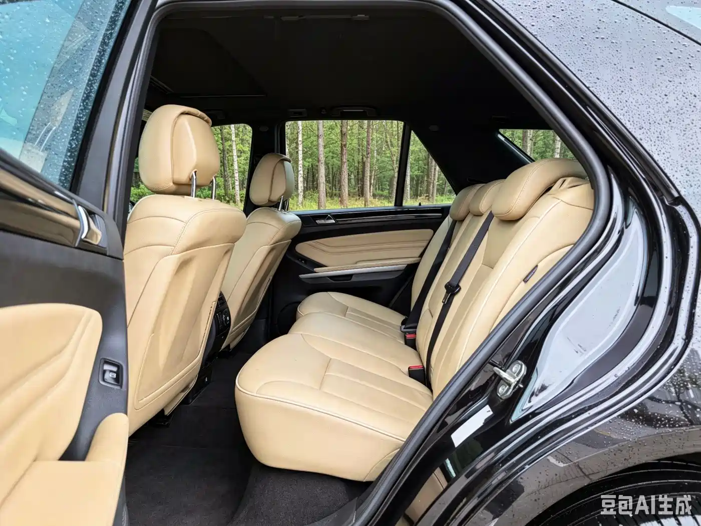 Mercedes-Benz M-Class 2010 ML 350 4MATIC Luxury фото 11