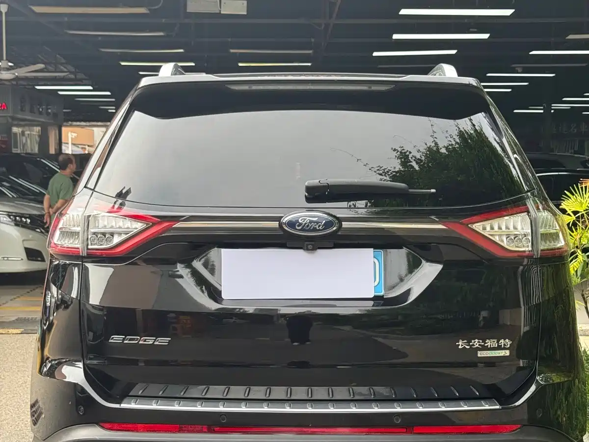Ford Edge 2015 2015 2.0T GTDi 2WD Luxury