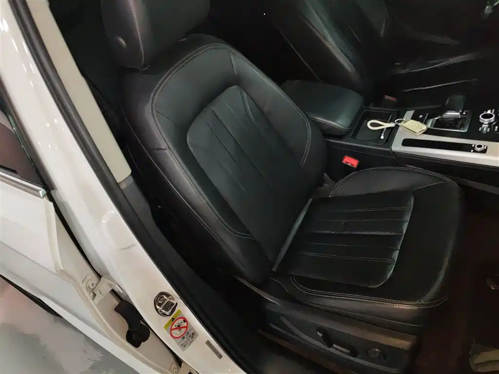 Audi Q5L 2020 40 TFSI Prestige Fashion фото 25
