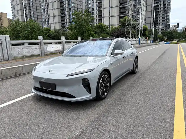 NIO ET5T 75kWh Touring