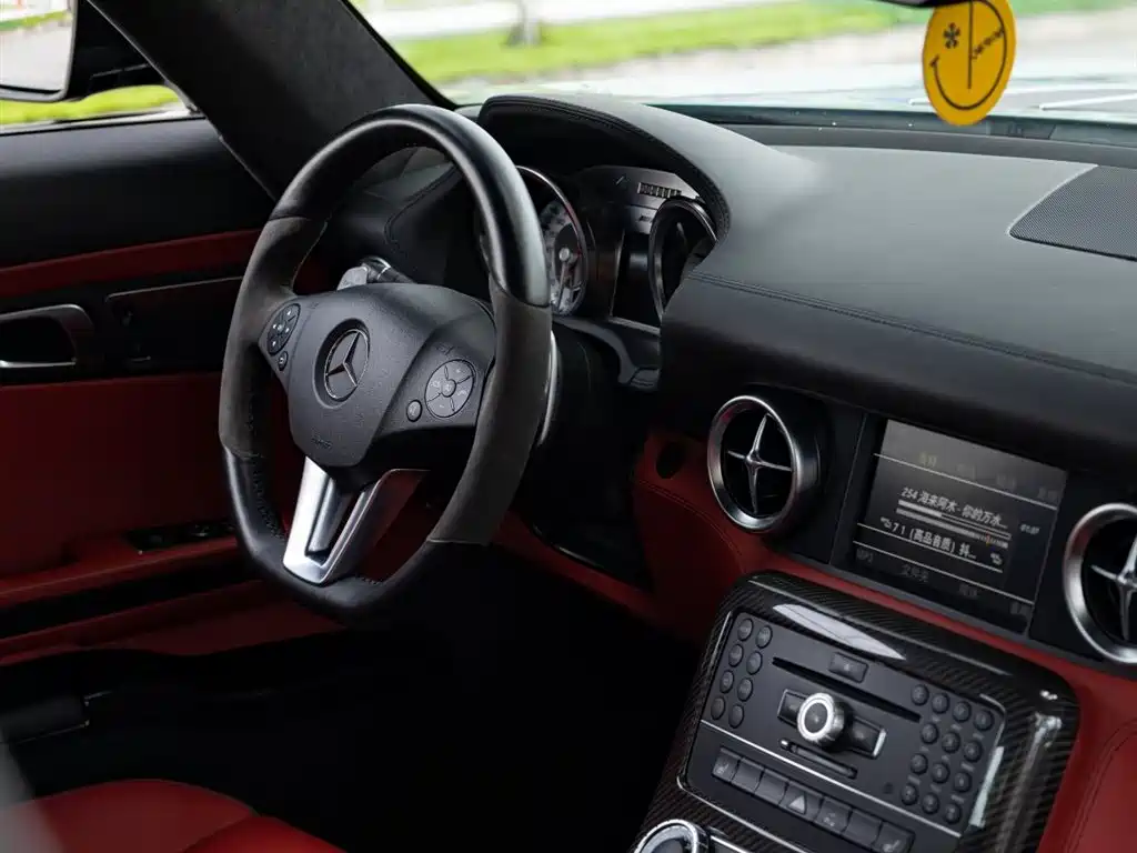 Mercedes-Benz SLS AMG 2011 2011 SLS AMG