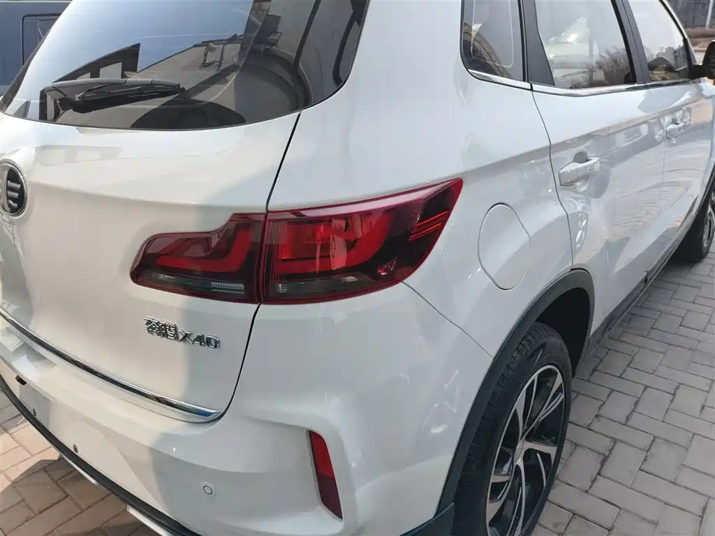 Besturn X40 2019 2019 1.6L Manual Luxury Type China V