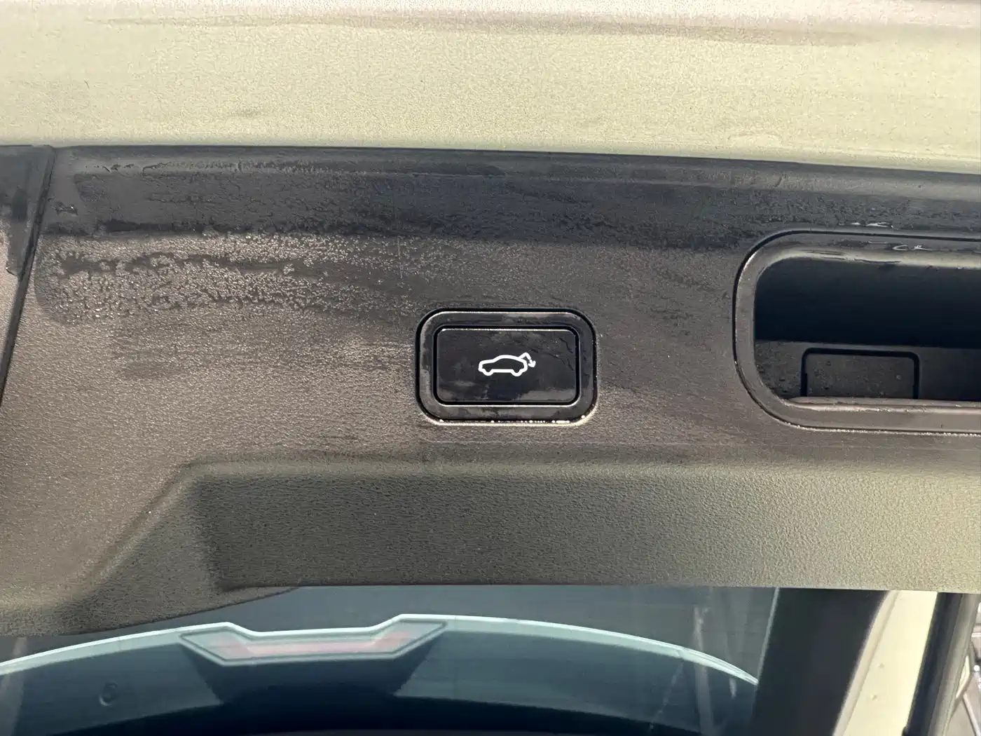 GEELY AUTOMOBILE BOYUE L