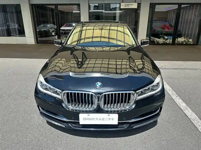 BMW 7 Series 2018 730Li Premium Type Excellence Package — фото 3