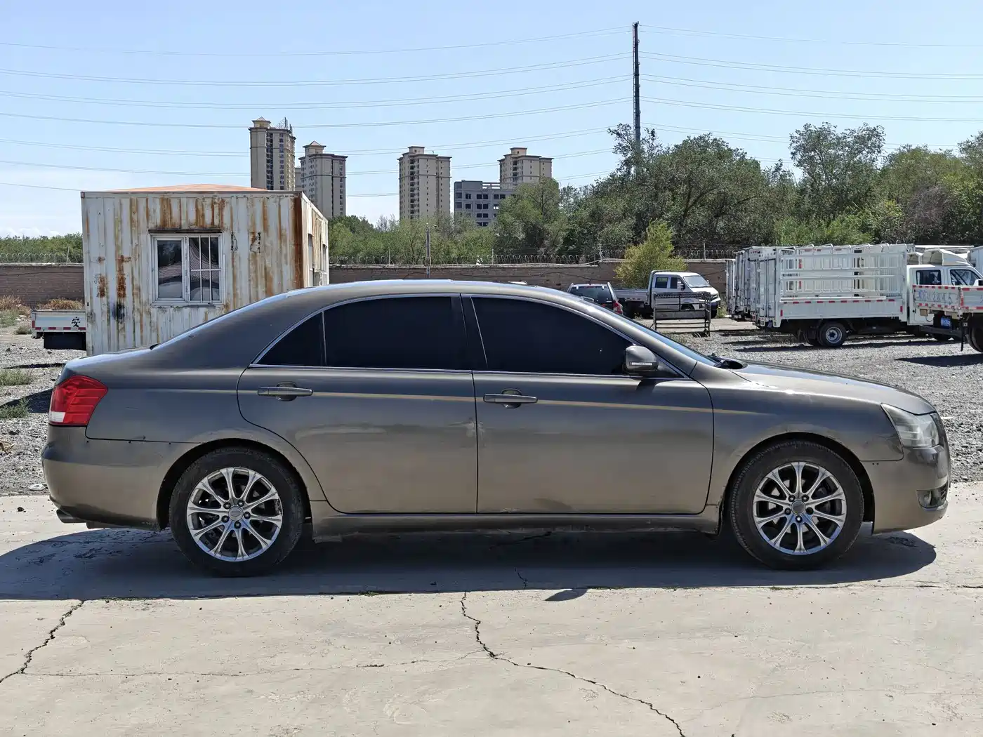 Geely EC8 2012 2011 2.0L Automatic Comfort Edition