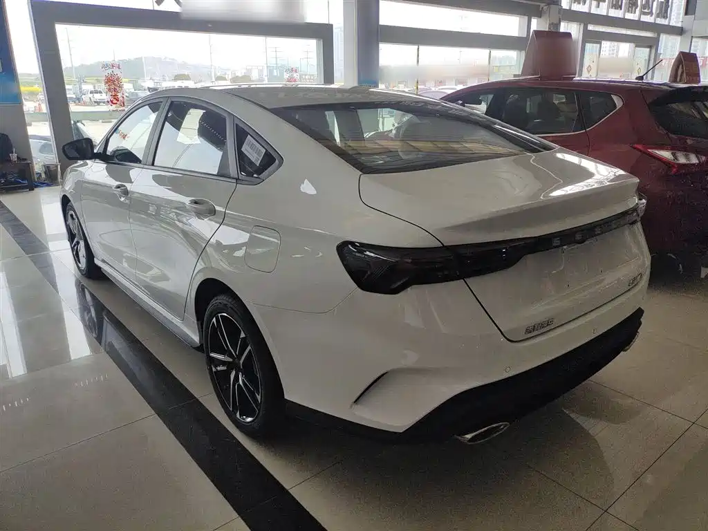 Geely Binrui 2026 2024 Binrui COOL 1.5T DCT Soaring Dragon Edition